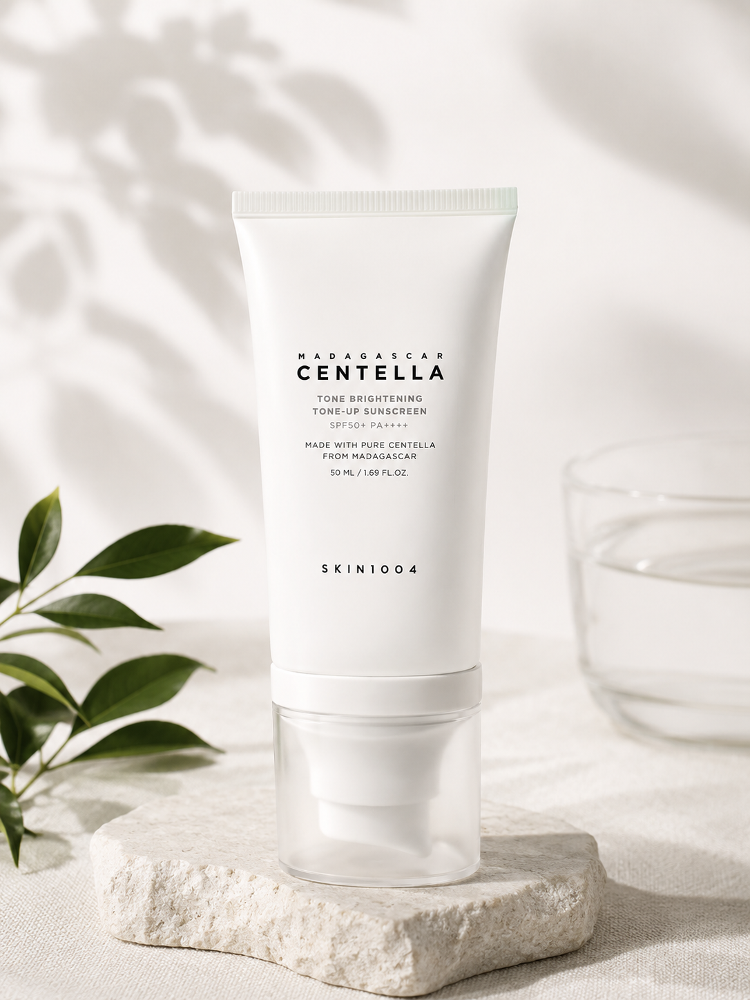 SKIN1004 Madagascar Centella Crème Solaire Éclaircissante SPF50+ PA++++ 50ml